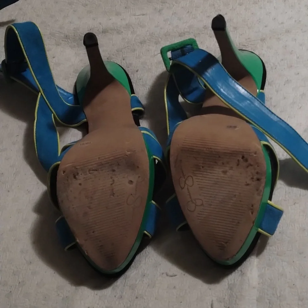Jessica Simpson turquoise heels - Picture 8 of 9